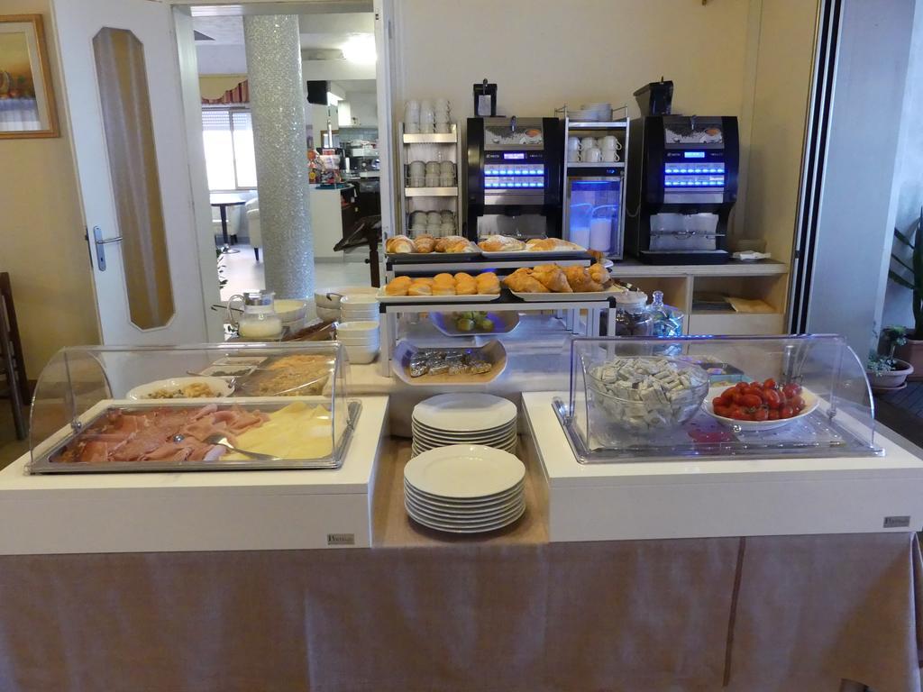 Hotel Madison Lido di Jesolo Dış mekan fotoğraf